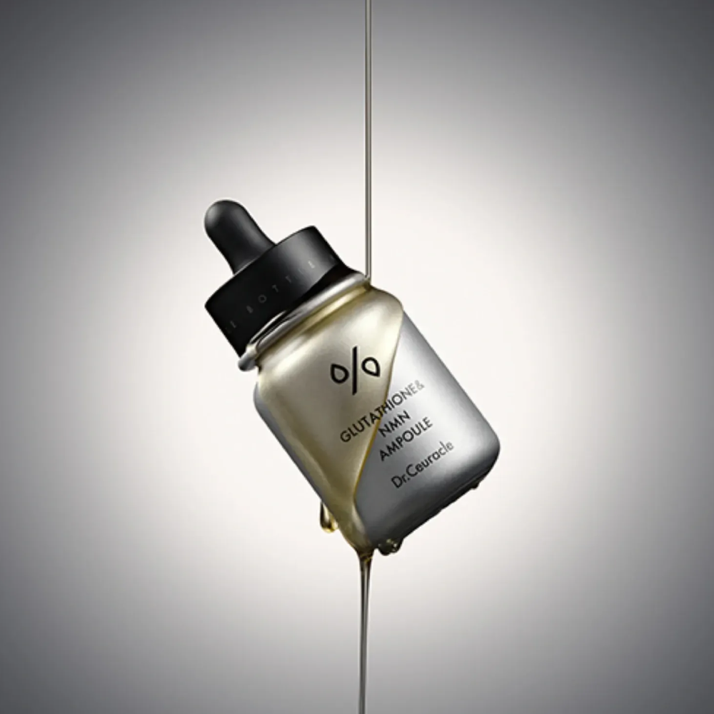 Dr. CEURACLE Glutathione & NMN Ampoule 30ml - Освітлювальна антивікова сироватка з глутатіоном та NMN - фото №3 Dr. CEURACLE Glutathione & NMN Ampoule 30ml - Освітлювальна антивікова сироватка з глутатіоном та NMN - фото №3